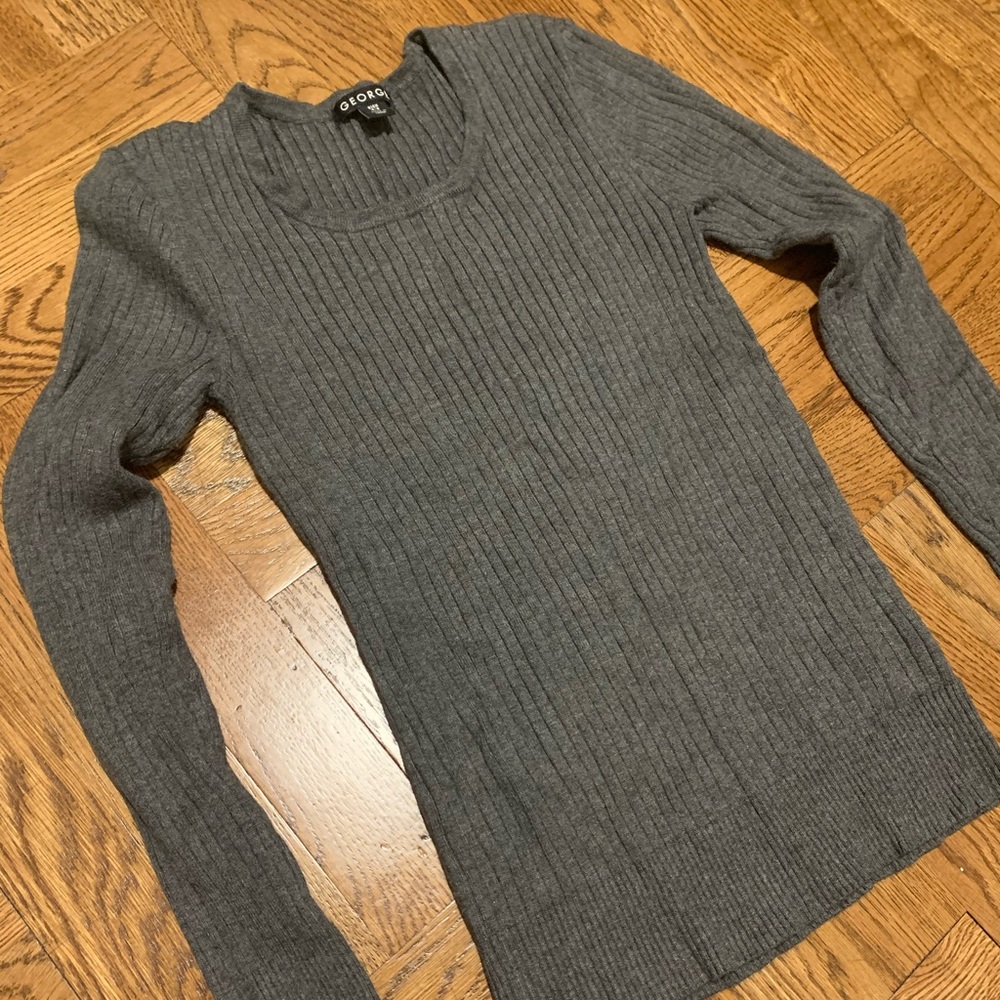 Grey Ribbed Pullover